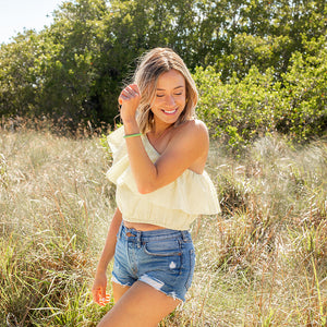 Sashka Co. handmade glass beaded friendship bracelet with green glass beads in a solid pattern. Crafted in Nepal by skilled artisans.