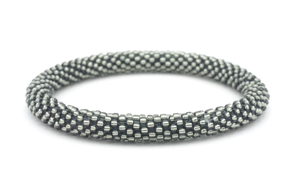 Sashka Co handmade beaded friendship bracelet with solid silver glass beads. Crafted in Nepal by skilled artisans.