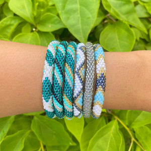 Sashka Co. Beaded Friendship Bracelet Teal / Turquoise / Gold / Clear Aztec Diamond Bracelet