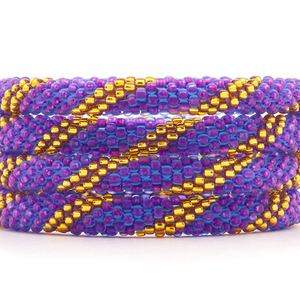 Handmade glass bead bracelet from Nepal, featuring a roll design. Also known as a beaded bracelet, seed bead bracelet, beach glass bracelet, or sea glass bracelet.