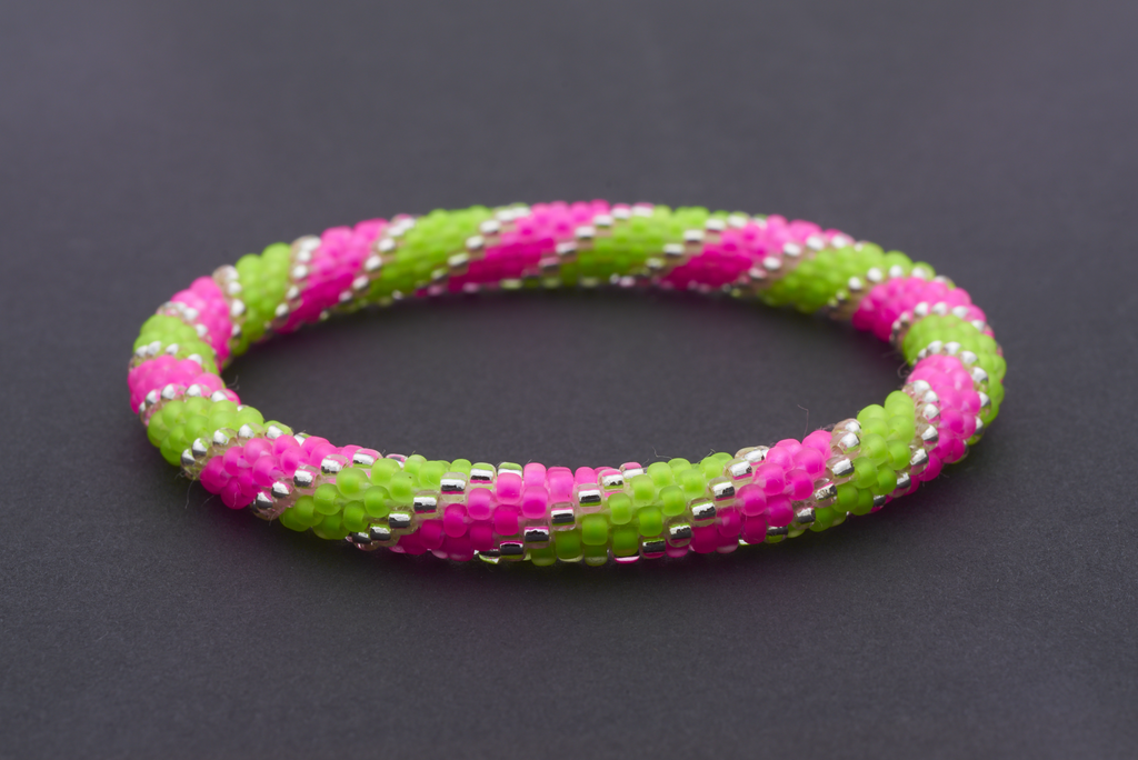 Rainbow Loom Bracelet - Pink & Green Flower Power - MyFirstSale
